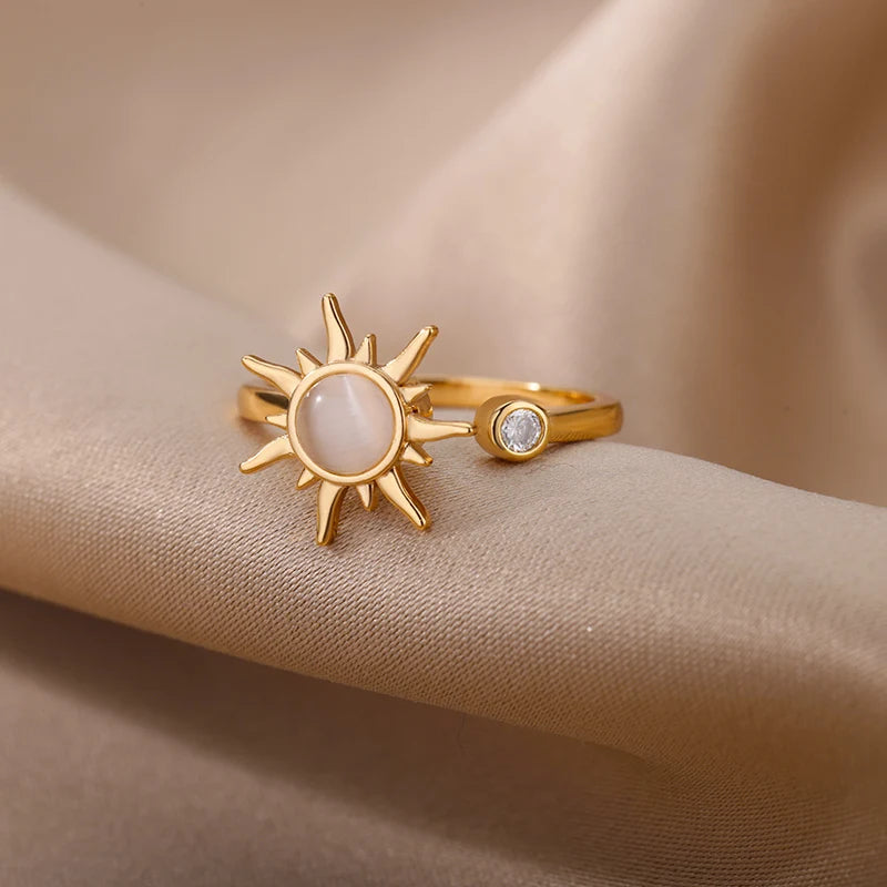 Vintage Sun Ring with Opal
