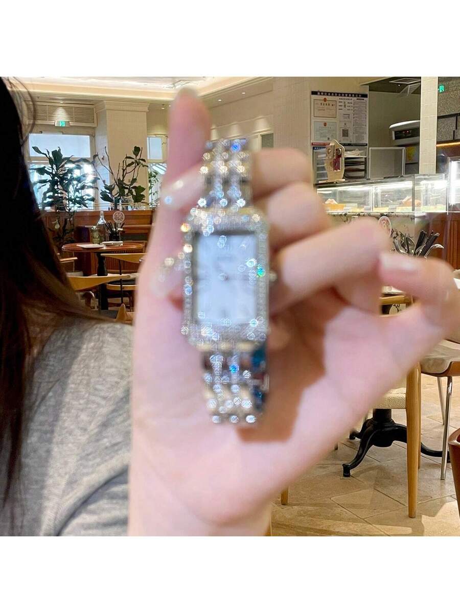 MS. DIANA WATCH