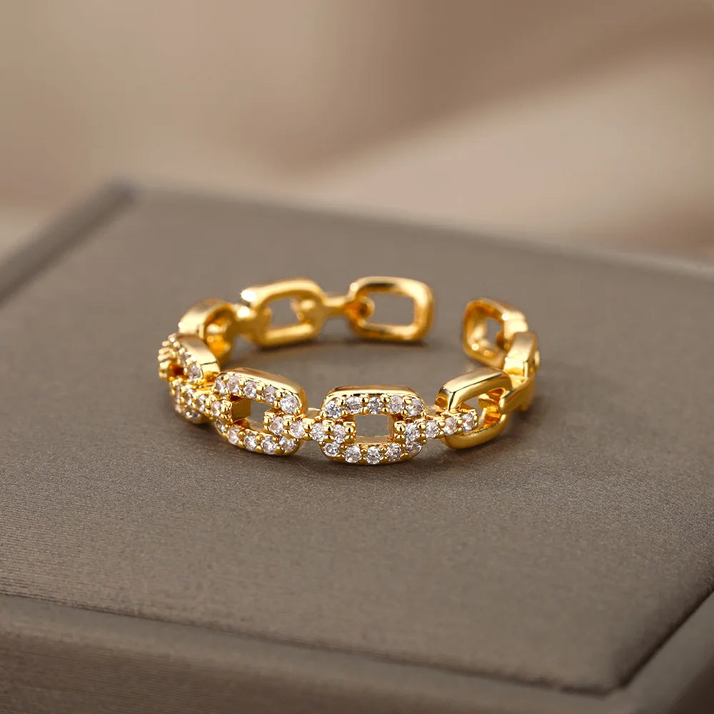 ZIRCON CHAIN LINK RING