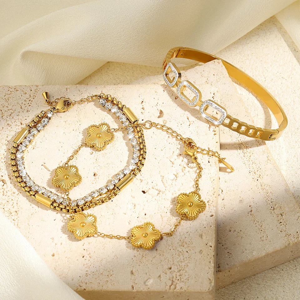 SOPHY'S BRACELETS
