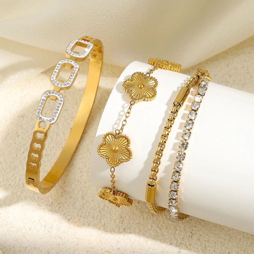 SOPHY'S BRACELETS