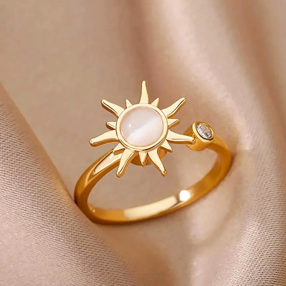 Vintage Sun Ring with Opal