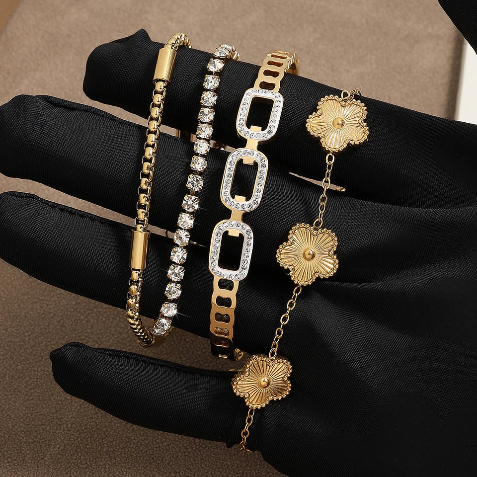 SOPHY'S BRACELETS