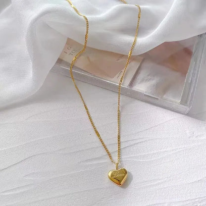 Golden Love™ Necklace – Timeless Heart, Endless Emotion